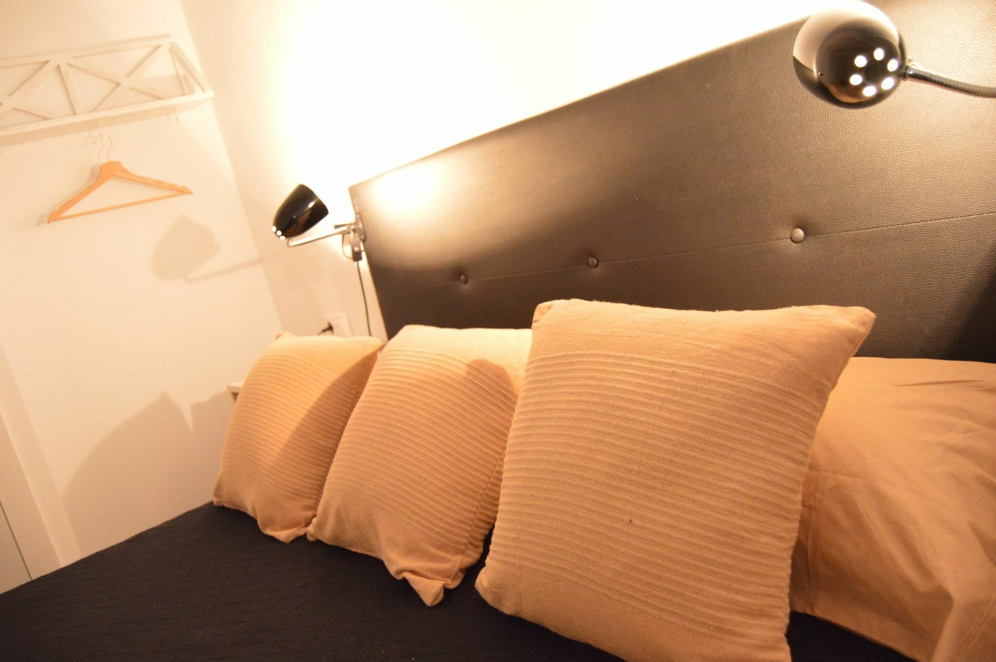 Tarragona Suites Mediona Eksteriør billede