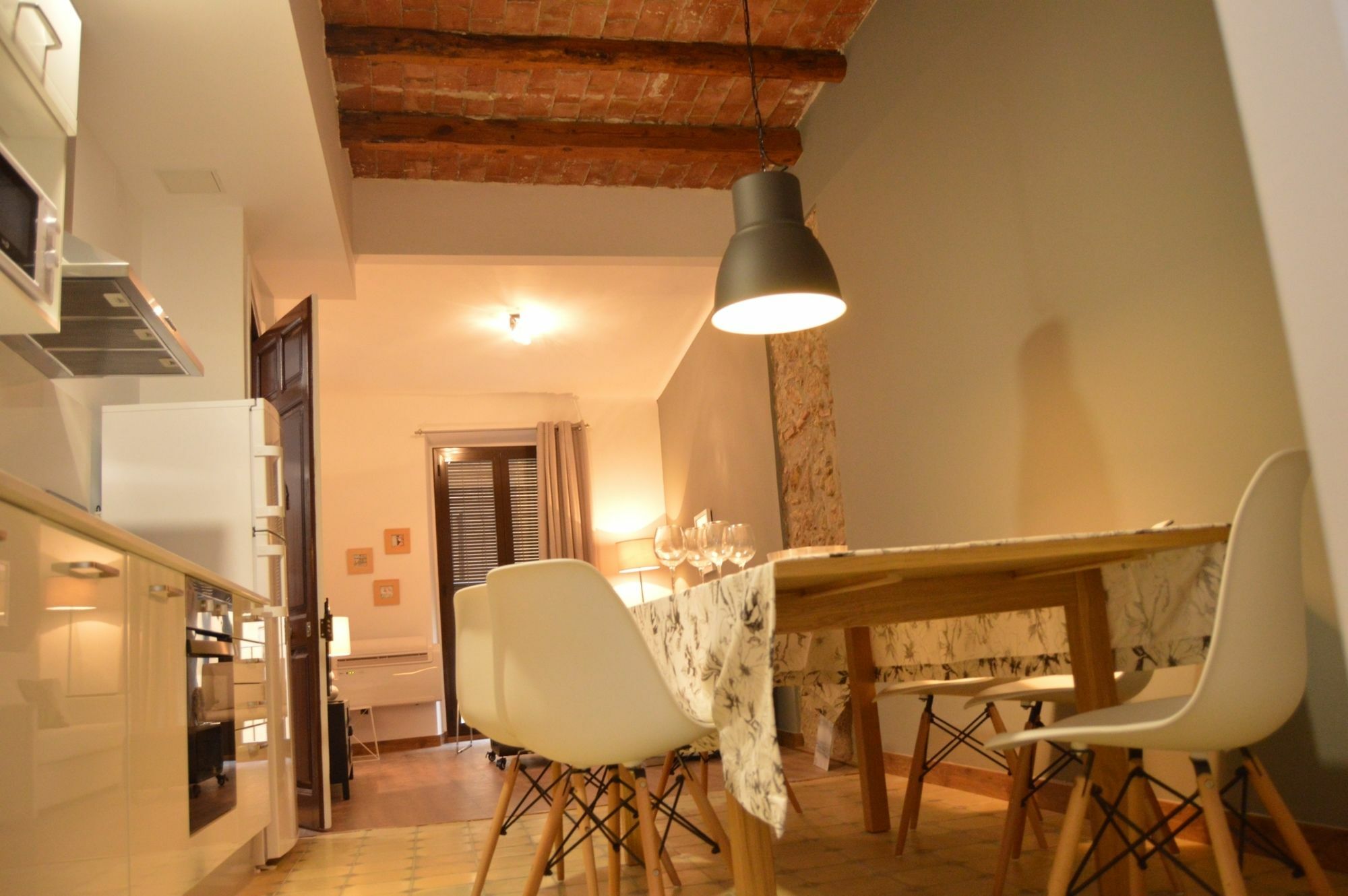 Tarragona Suites Mediona Eksteriør billede