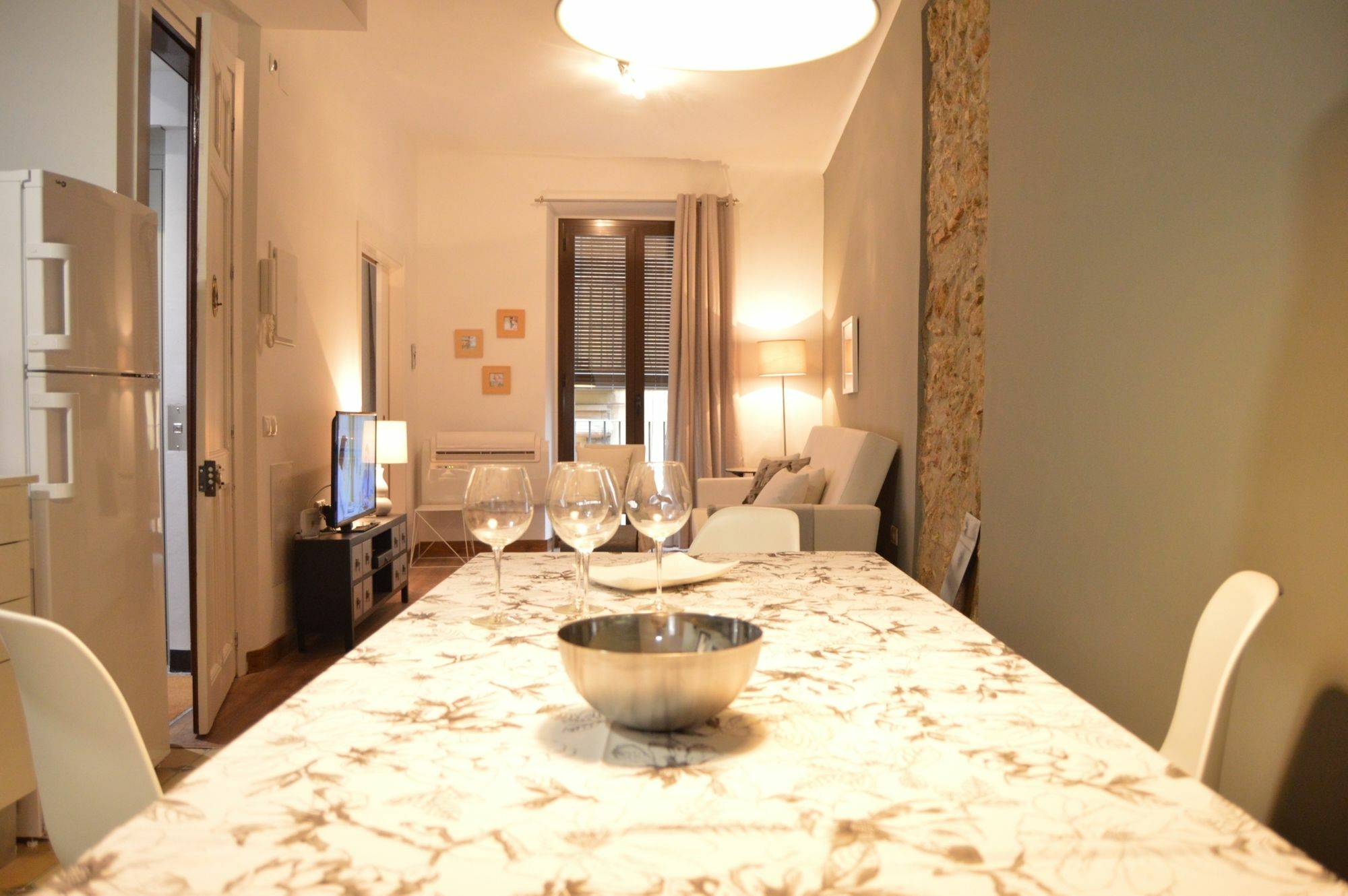Tarragona Suites Mediona Eksteriør billede