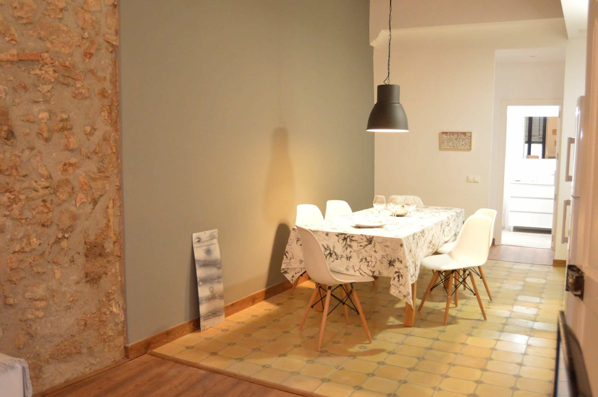 Tarragona Suites Mediona Eksteriør billede